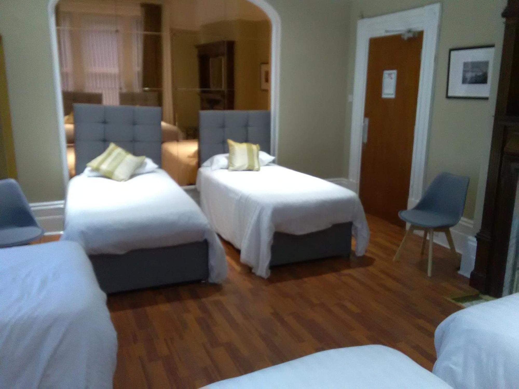 Clifton Hotel Newcastle Zimmer foto