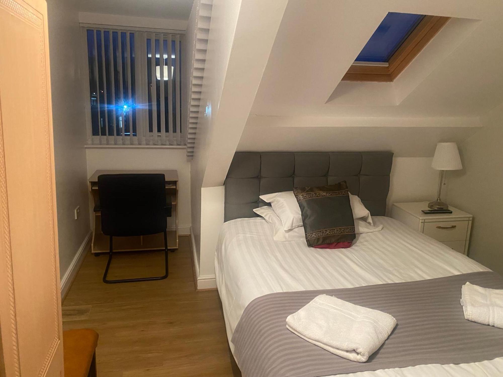 Clifton Hotel Newcastle Zimmer foto